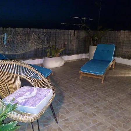 Charming Sea-view House In With Terrace *